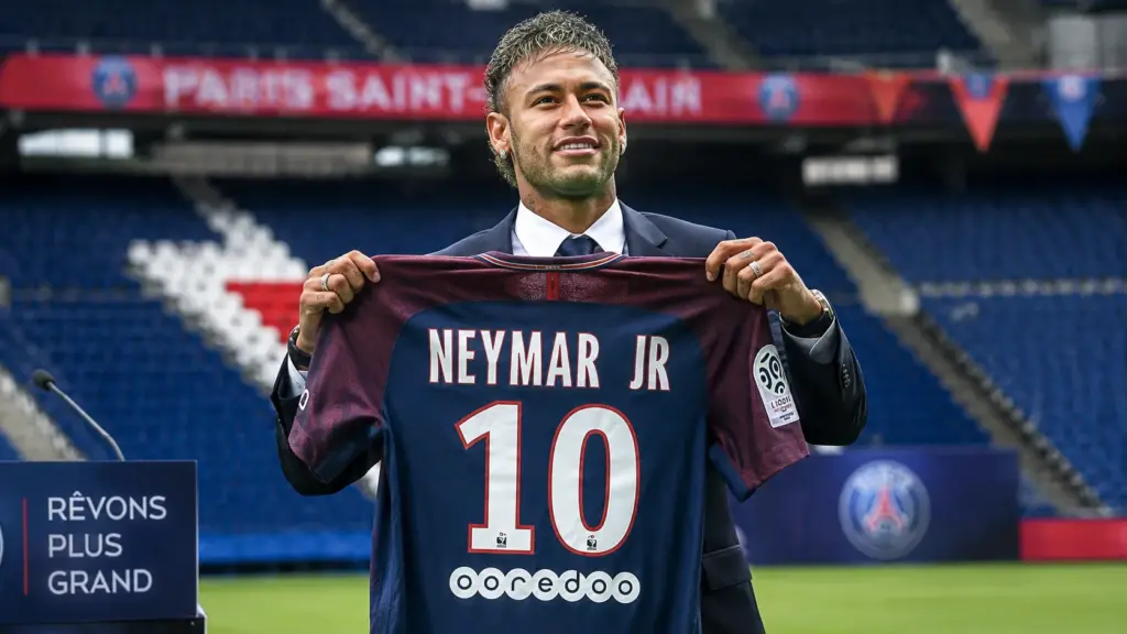Neymar unveiled as a Paris Saint-Germain player in 2017